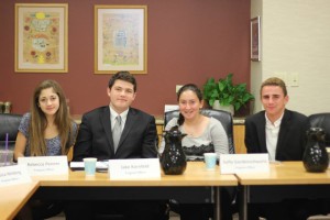 President Sofia Gardenswartz (2nd from right) connects with other teens interested in philanthropy at Jewish Teen Foundation.
